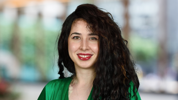 Dr Bora Qesja